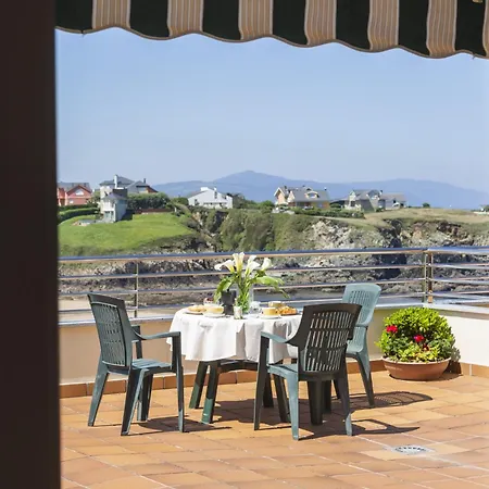 Turisticos Playa De Tapia 타피아 데 카사리에고