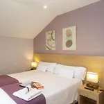 Turisticos Playa De Tapia Apartman