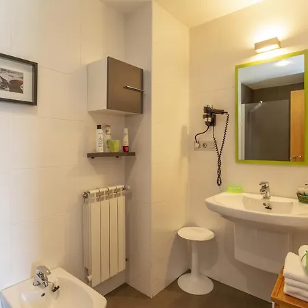 Turisticos Playa De Tapia * Tapia De Casariego