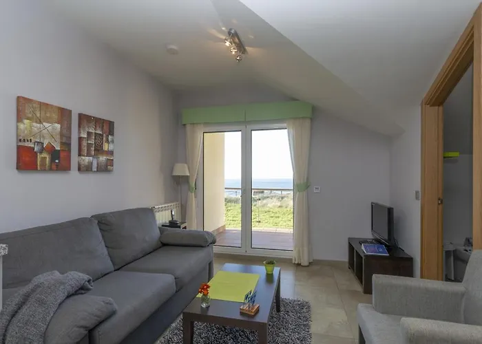 Turisticos Playa De Tapia * Tapia De Casariego