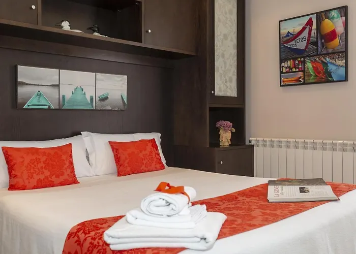 Turisticos Playa De Tapia Tapia De Casariego