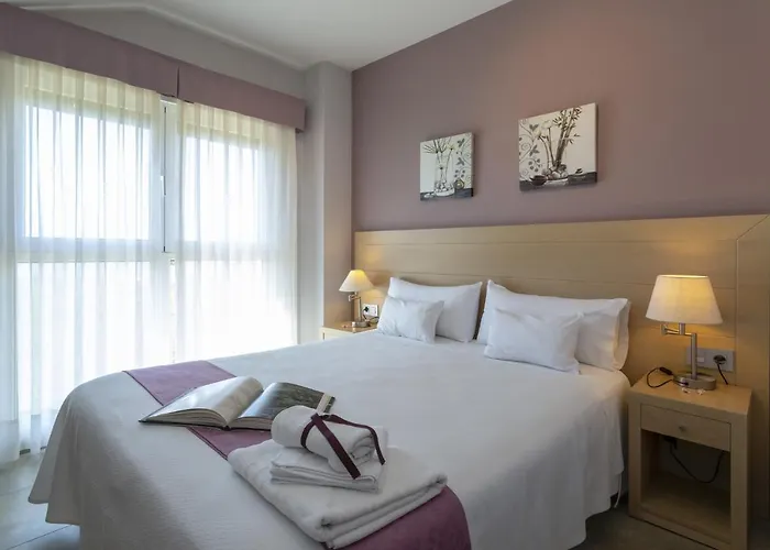 Turisticos Playa De Tapia Апартаменты *